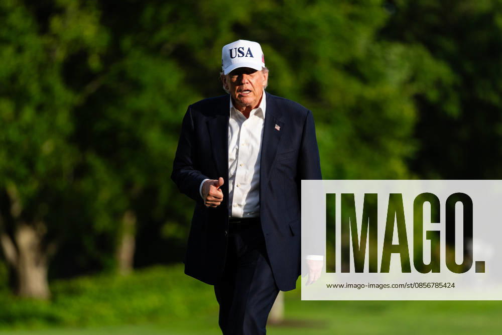 United States President Donald J Trump walks on the South Lawn of the White House in Washington, DC, USA, after arriving aboard Marine One on Friday, May 15, 2026. Donald Trump met Xi Jinping in Beijing’s leadership compound on Friday, kickstarting a second day of talks that kept relations on an even keel but have yielded limited deals so far.