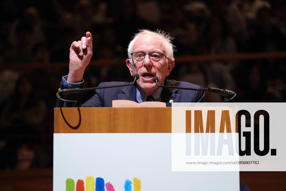The United States Senator for Vermont Bernie Sanders seen during a meeting at the Salone Internazionale del Libro at SalTo 26 at Lingotto Fiere. Turin Italy - ZUMAs197 20260516_aaa_s197_188
