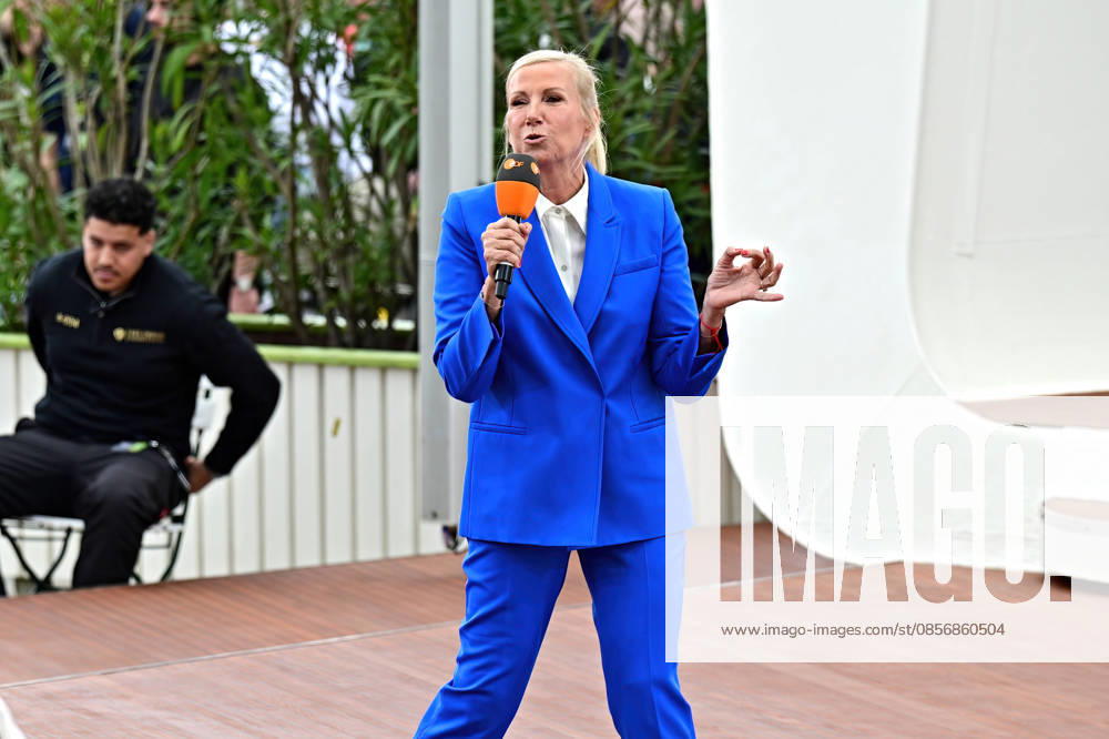 ZDF Fernsehgarten presenter Andrea Kiwi Kiewel during the ZDF entertainment show Fernsehgarten on 17 05 2026 in Mainz 20260517MWI121949