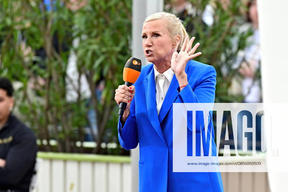 ZDF Fernsehgarten presenter Andrea Kiwi Kiewel during the ZDF entertainment show Fernsehgarten on 17 05 2026 in Mainz 20260517MWI121988