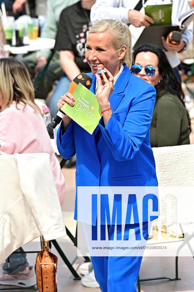 ZDF Fernsehgarten presenter Andrea Kiwi Kiewel during the ZDF entertainment show Fernsehgarten on 17 05 2026 in Mainz 20260517MWI122640