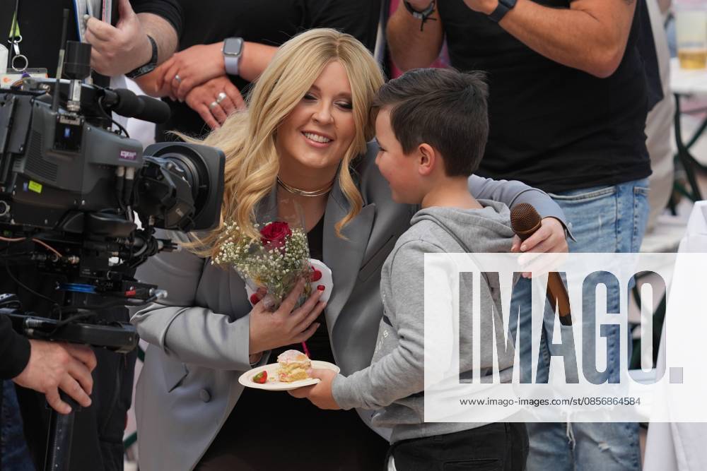 ZDF Fernsehgarten 2026 Maite Kelly in the ZDF Fernsehgarten at the Schlagerparty on 17 05 2026 in Mainz Mainz ZDF Fernsehgarten Rheinland Pfalz