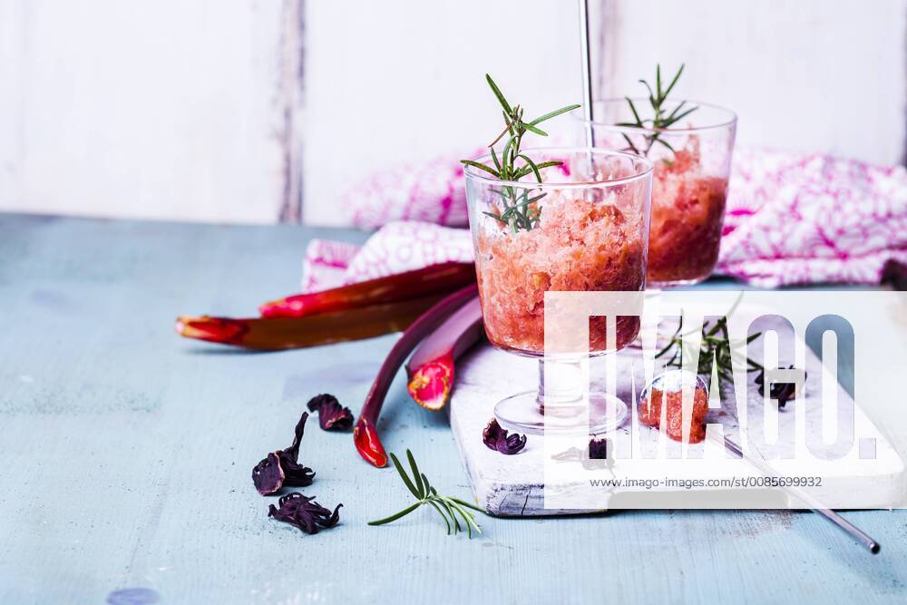 Rhubarb-hibiscus granita with rosemary SBDF03737
