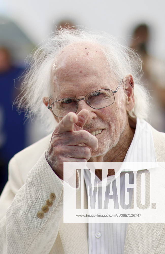 Bruce Dern Photocall for the film Dernsie The Amazing Life of Bruce Dern Cannes Classics during the 79th Cannes International Film Festival May 12 23, 2026 , on May 20th, 2026 Jacovides Moreau Bestimage Photocall for the film Dernsie The Amazing Life of Bruce Dern Cannes Classics during the 79th Cannes International Film Festival May 12 23, 2026 , on May 20th, 2026 Cannes France