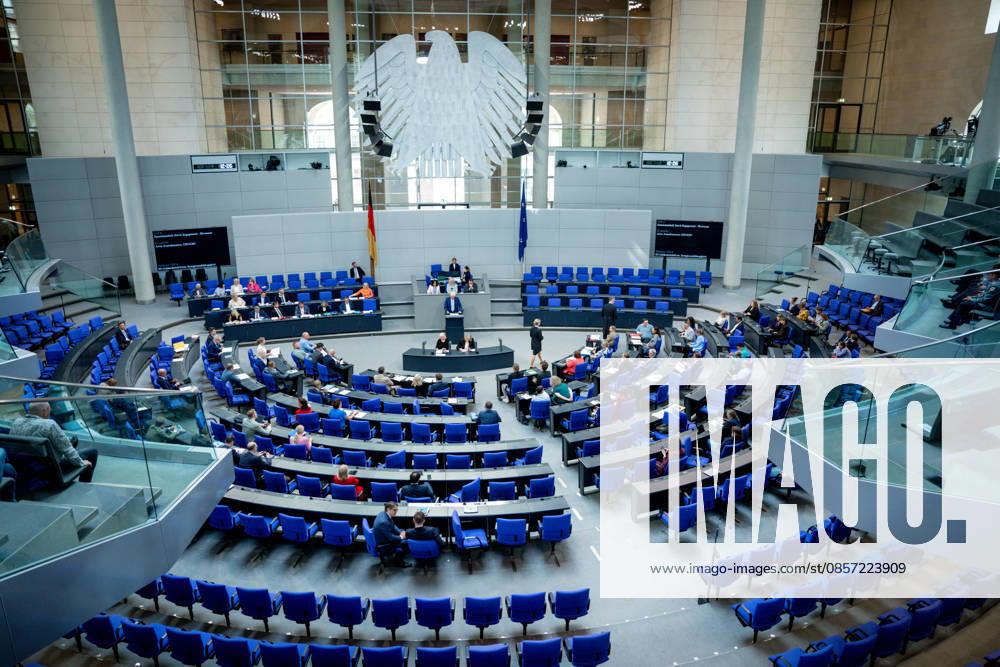 German Bundestag, 80th plenary session Symbolic image of the plenary chamber at the 80th session of the German Bundestag in Berlin Berlin Germany