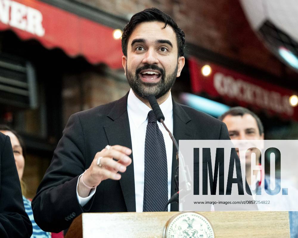 New York City Mayor ZOHRAN MAMDANI (D) speaking at a press conference about tickets for the FIFA World Cup, at the Harlem Tavern in New York City. New York City United States - ZUMAb161 20260521_aap_b161_009