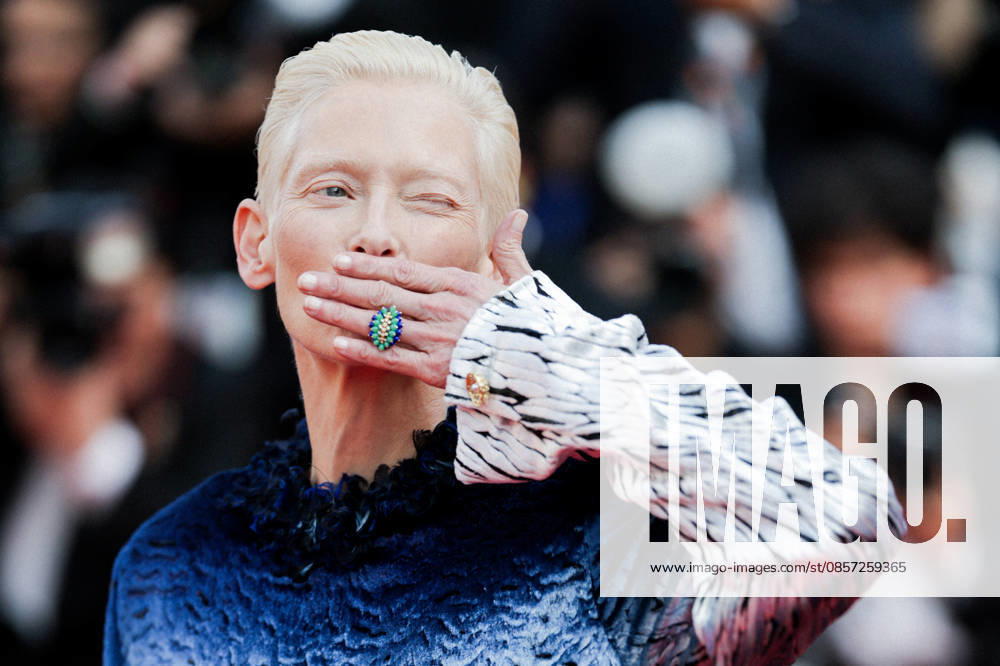 79ème Festival International du Film de Cannes Montée des marches du film Bola Negra 79th International Cannes Film Festival red carpet La Bola negra with Tilda Swinton 456607 2026 05 21 France