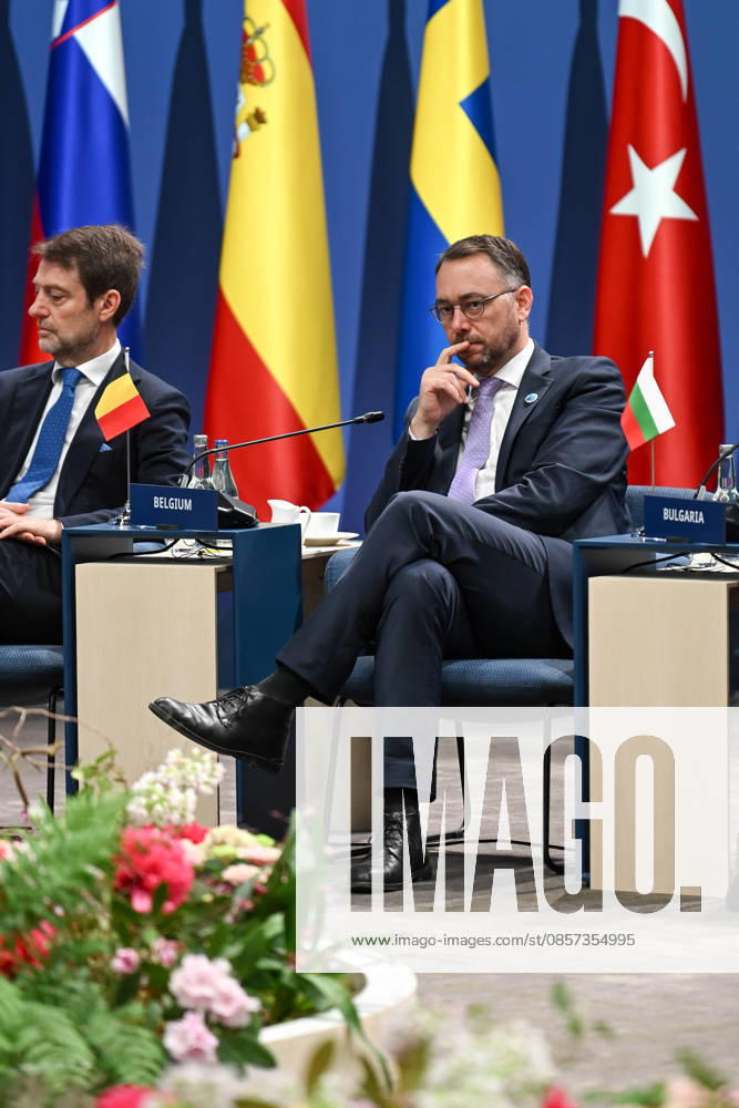 The Ministers of Foreign Affairs of the NATO member states gather in Helsingborg, Sweden to prepare the big NATO Summit in Ankara in six weeks. Helsingborg Sweden - ZUMAr234 20260522_zip_r234_015