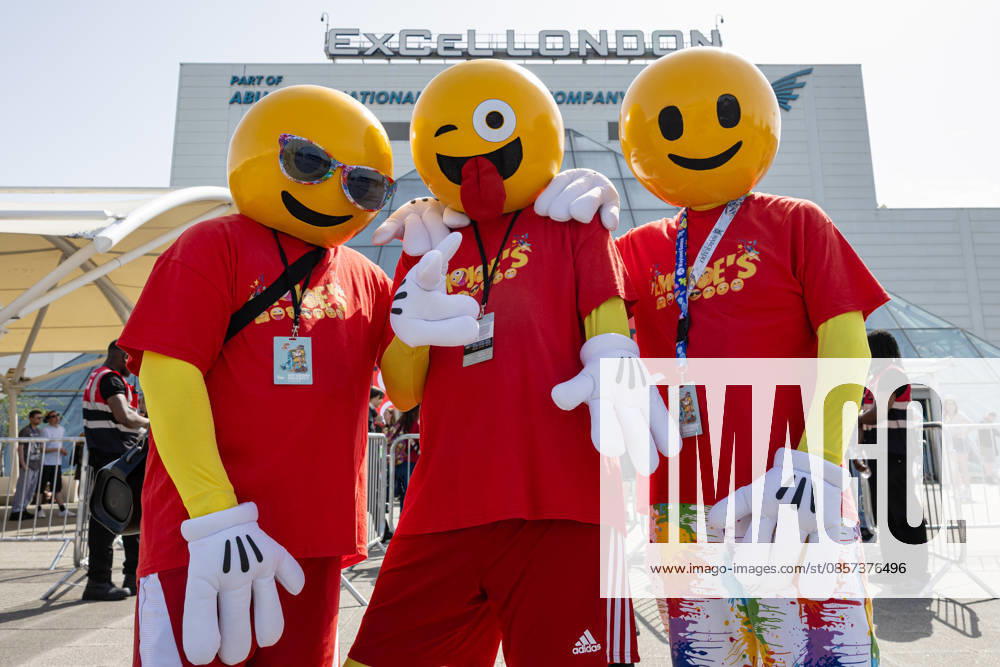 MCM Comic Con at ExCeL London, London, UK 23 May 2026 Attendees dressed in costume take part in MCM Comic Con at ExCeL London, London, UK, on 23 May 2026. The event brings together fans of comics, gaming, anime, film and television from across the UK and beyond., Credit:Pete Speller Avalon