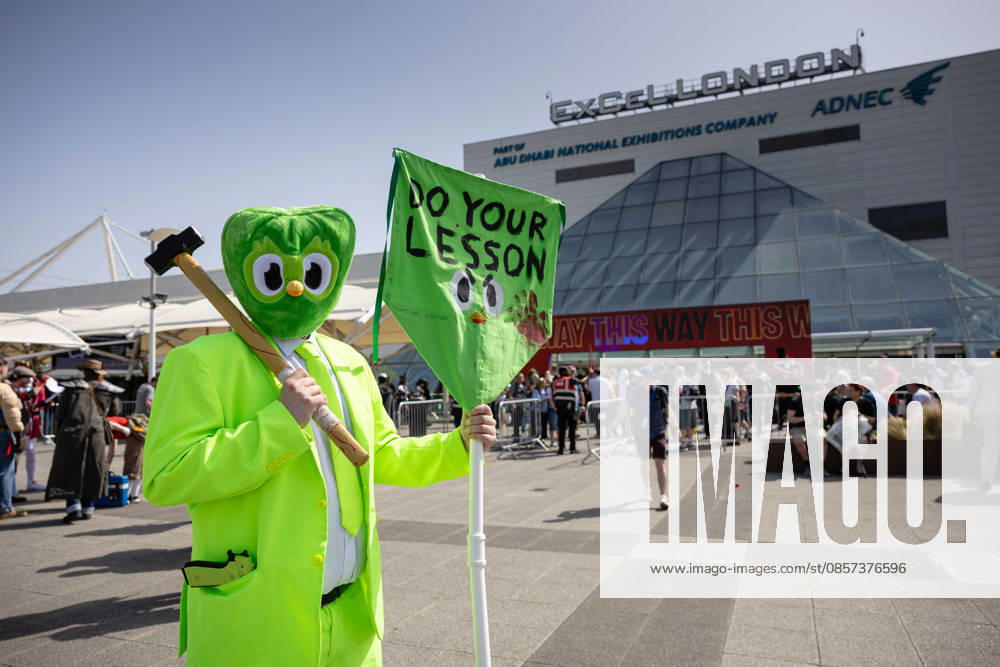 MCM Comic Con at ExCeL London, London, UK 23 May 2026 Attendees dressed in costume take part in MCM Comic Con at ExCeL London, London, UK, on 23 May 2026. The event brings together fans of comics, gaming, anime, film and television from across the UK and beyond., Credit:Pete Speller Avalon
