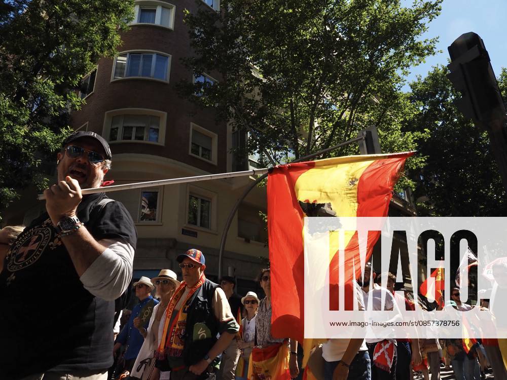 MADRID, SPAIN - MAY 23: Thousands of people gather at Plaza de Colo³n, blocking and marching along the main avenues of the Spanish capital toward the Moncloa Arch, demanding the resignation of Spain s Prime Minister Pedro So¡nchez. Madrid Spain - ZUMAh199 20260523_zip_h199_013