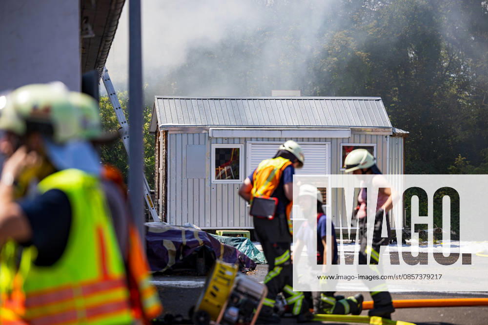 Fire breaks ou