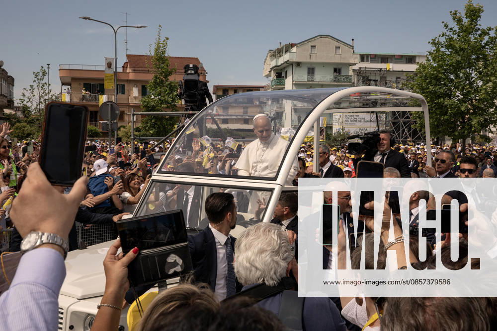 Pope Leo XIV in Acerra ACERRA, ITALY - MAY 23: Pope Leo XIV is seen during the meeting with the faithful in Calipari square in Acerra, Italy, on May 23, 2026. Pope Leo XIV visited Acerra, located in the heart of the so-called Land of Fires , sadly known for the environmental pollution generated by the illegal burial of toxic waste. Alessio Paduano Anadolu Naples Italy. Editorial use only. Please get in touch for any other usage.