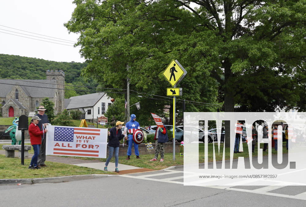 A few protesters gather outside the gates of the West Point Military Academy before the West Point Class of 2026 s commencement ceremony in Michie Stadium at the United States Military Academy in West Point, New York on Saturday, May 23, 2026. . NYP202605239022 PeterxFoley