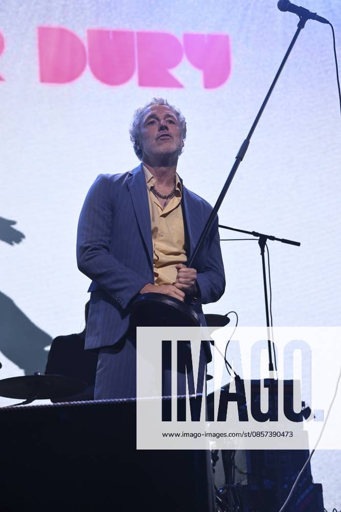 English musician Baxter Dury performs at C6 Fest in Ibirapuera, Sao Paulo. Sao Paulo (SP), 05 23 2026 Music C6 Fest 2026 - English musician Baxter Dury performs at the Heineken Arena at C6 Fest, in Ibirapuera Park, in Sao Paulo, this Saturday (23).(Foto: Leco Viana Thenews2 imago images) English musician Baxter Dury performs at C6 Fest in Ibirapuera, Sao Paulo.