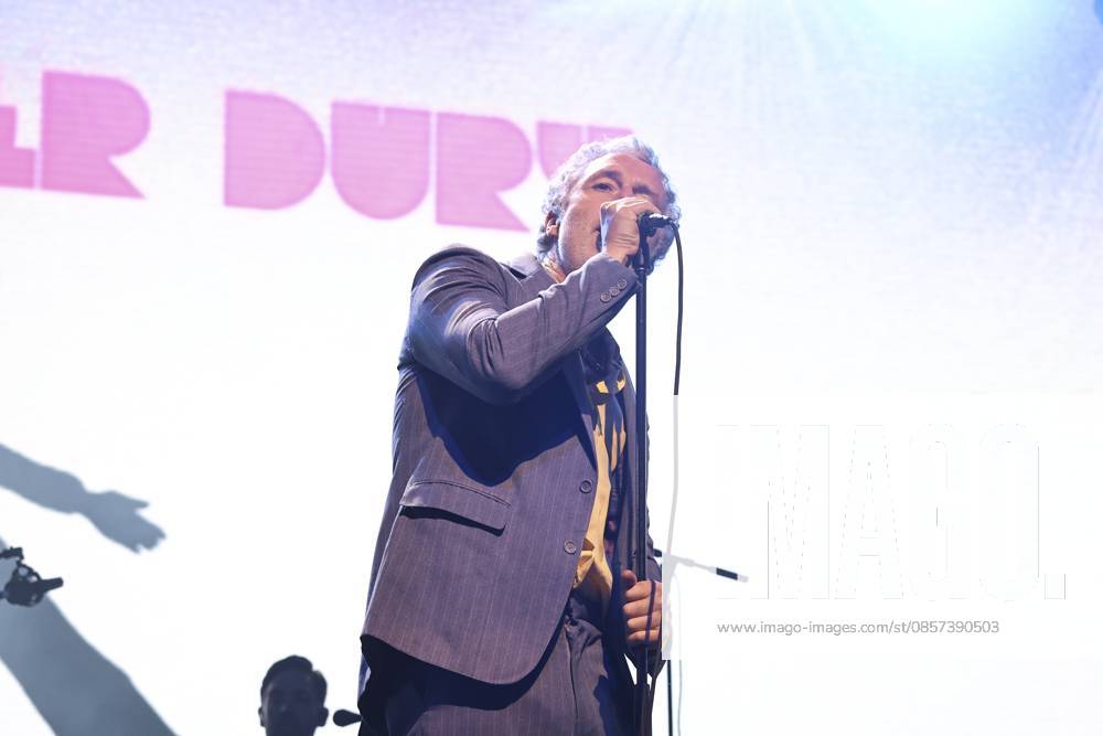 English musician Baxter Dury performs at C6 Fest in Ibirapuera, Sao Paulo. Sao Paulo (SP), 05 23 2026 Music C6 Fest 2026 - English musician Baxter Dury performs at the Heineken Arena at C6 Fest, in Ibirapuera Park, in Sao Paulo, this Saturday (23).(Foto: Leco Viana Thenews2 imago images) English musician Baxter Dury performs at C6 Fest in Ibirapuera, Sao Paulo.