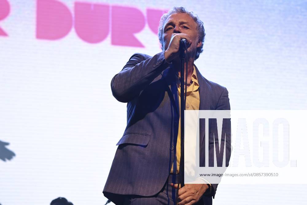 English musician Baxter Dury performs at C6 Fest in Ibirapuera, Sao Paulo. Sao Paulo (SP), 05 23 2026 Music C6 Fest 2026 - English musician Baxter Dury performs at the Heineken Arena at C6 Fest, in Ibirapuera Park, in Sao Paulo, this Saturday (23).(Foto: Leco Viana Thenews2 imago images) English musician Baxter Dury performs at C6 Fest in Ibirapuera, Sao Paulo.