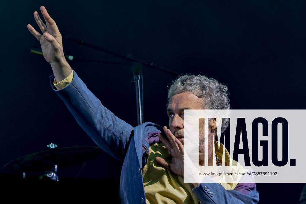 English musician Baxter Dury performs at C6 Fest in Ibirapuera, Sao Paulo. Sao Paulo (SP), 05 23 2026 Music C6 Fest 2026 - English musician Baxter Dury performs at the Heineken Arena at C6 Fest, in Ibirapuera Park, in Sao Paulo, this Saturday (23).(Foto: Leco Viana Thenews2 imago images) English musician Baxter Dury performs at C6 Fest in Ibirapuera, Sao Paulo.