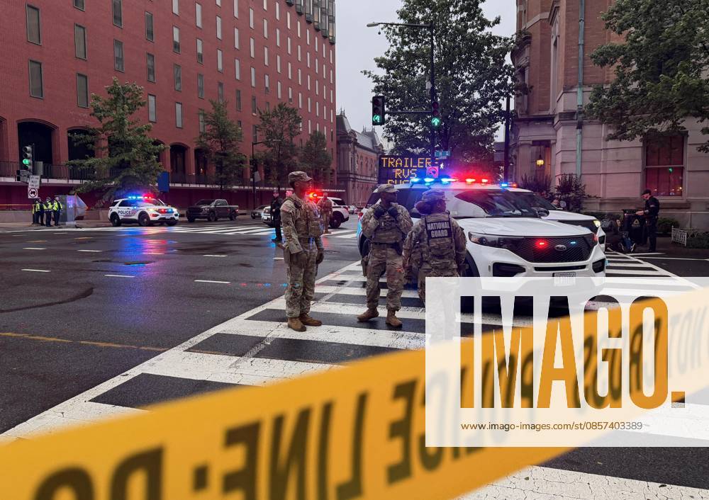 At least 2 people shot near White House WASHINGTON, DC, UNITED STATES - MAY 23: Multiple police vehicles and armed security personnel are deployed near the White House after gunfire erupted in Washington, DC, United States on May 23, 2026. At least two people, including the suspect, were shot near the White House after gunfire erupted Saturday, officials said, according to media reports. Fatih Aktas Anadolu Washington, DC, United States. Editorial use only. Please get in touch for any other usage.