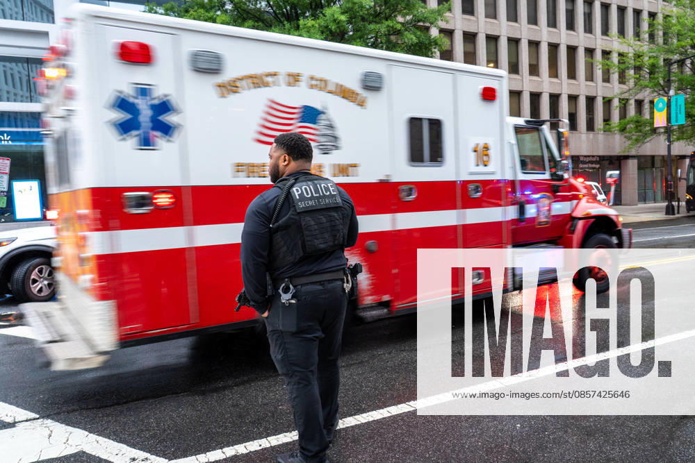 An ambulance leaves the scene after a gunman fired a volley of shots near the White House before being shot and fatally wounded by U.S. Secret Service police officers, while another person was injured, according to law enforcement officials. Washington, DC, May 23, 2026. Photo: Zuma Press Washington USA - ZUMAmj3_ 20260523_zaf_mj3_004
