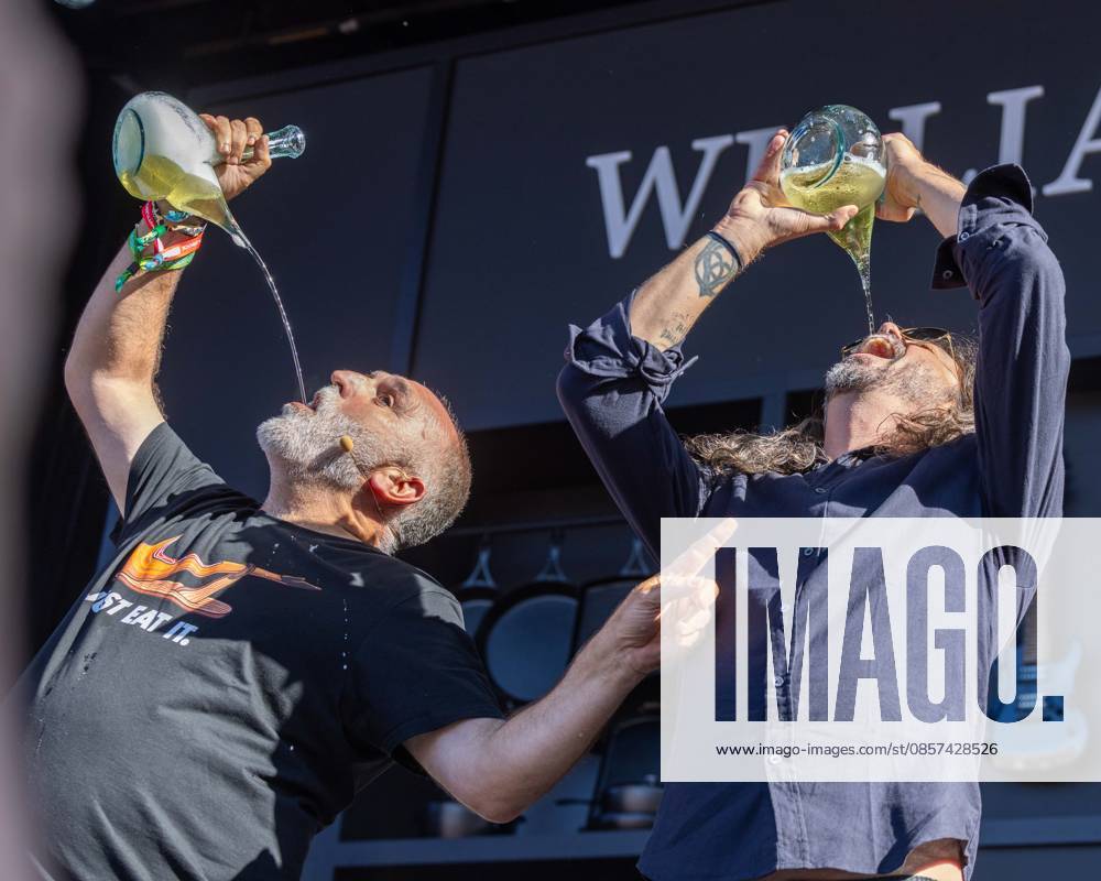 Napa, California, U.S: Celebrity chef JOSE ANDRES and DAVE GROHL during the BottleRock Music Festival in Napa, California Napa U.S - ZUMAs135 20260523_zap_s135_124