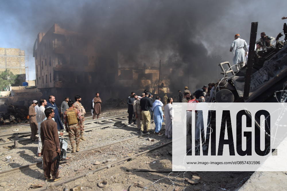 Several injured in explosion targeting train in southwest Pakistan QUETTA,PAKISTAN - MAY 24: Pakistani forces and rescue workers are busy with relief work after an explosion injured several people near Chaman Phatak Quetta southwestern Balochistan, Pakistan on Sunday May 24, 2026. Mazhar Chandio Anadolu Quetta Pakistan. Editorial use only. Please get in touch for any other usage.