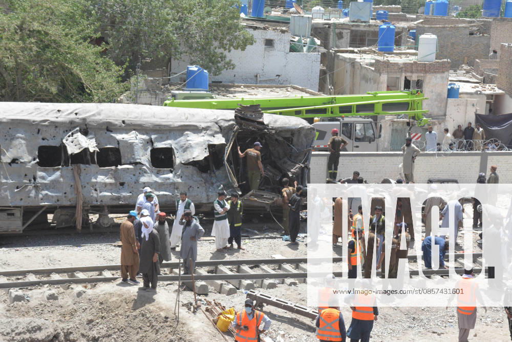 Several injured in explosion targeting train in southwest Pakistan QUETTA,PAKISTAN - MAY 24: Pakistani forces and rescue workers are busy with relief work after an explosion injured several people near Chaman Phatak Quetta southwestern Balochistan, Pakistan on Sunday May 24, 2026. Mazhar Chandio Anadolu Quetta Pakistan. Editorial use only. Please get in touch for any other usage.