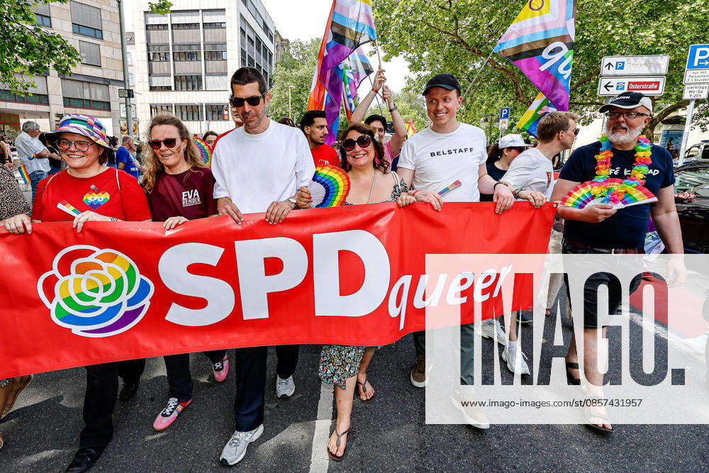 CSD Hannover 2026 Motto We write the future Equal rights Self-determined Queer Participate in the demonstration, 2 v r Adis Ahmetović, SPD , Member of the Bundestag, 4 v r Axel von der Ohe SPD , First City Councillor of the State Capital Hannover Hannover Georgsstraße Lower Saxony, Hannover Region Germany