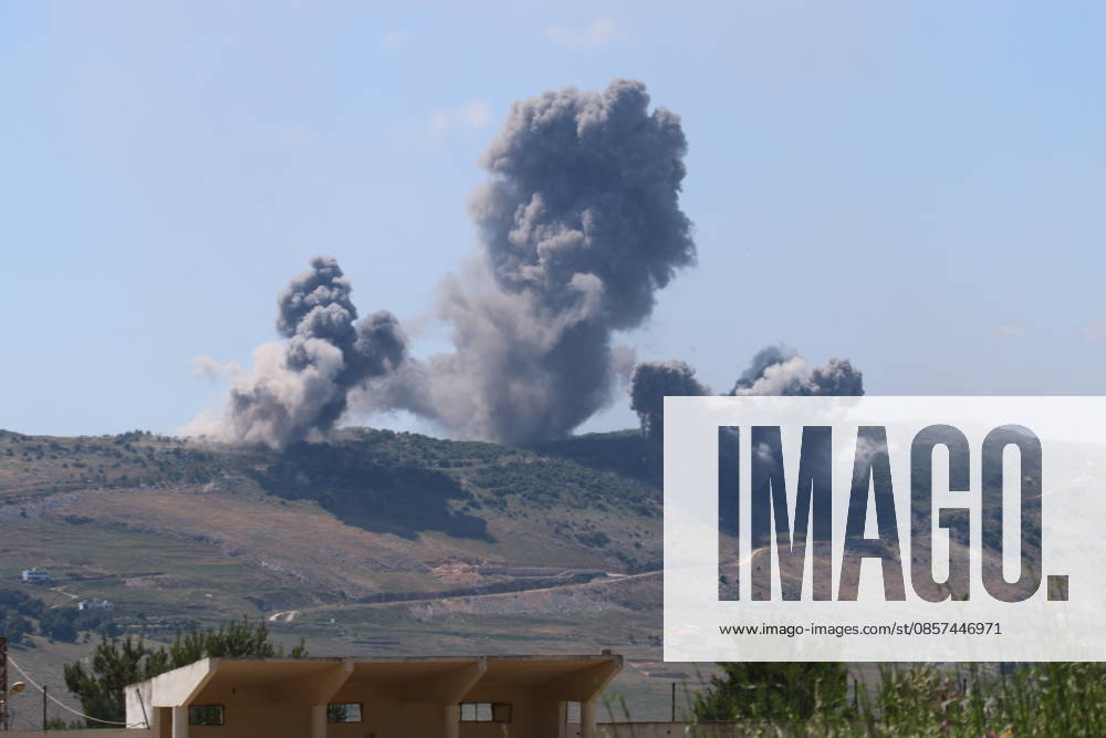 Israeli attacks on southern Lebanon continue NABATIEH, LEBANON - MAY 24: Smoke rises following the Israeli attack on Ali al-Tahir area despite the ceasefire in Nabatieh, Lebanon on May 24, 2026. Ramiz Dallah Anadolu Nabatieh Lebanon. Editorial use only. Please get in touch for any other usage.