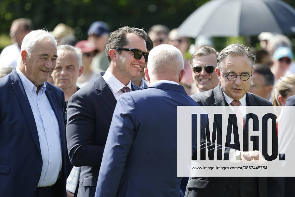 US ambassador to Belgium Bill White and Prime Minister Bart De Wever pictured during the annual Memorial Day ceremony at the Flanders Field American Cemetery, in Waregem, Sunday 24 May 2026. NICOLASxMAETERLINCK 174920951