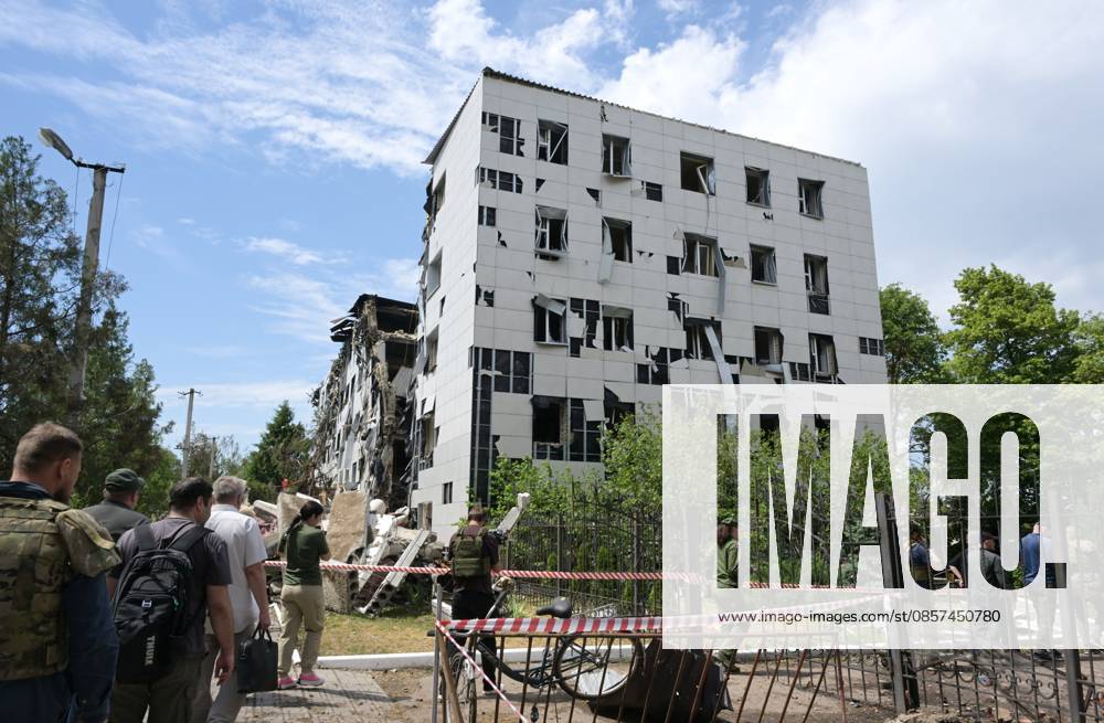 Russia Ukraine LPR Drone Attack Journalists 9172785 24.05.2026 Foreign journalists from 19 countries visit the scene of the drone attack carried out by the Ukrainian military on a dormitory of the Starobelsk Professional College of Lugansk State Pedagogical University in the course of Russia s military operation in Ukraine, in Starobelsk, Lugansk People s Republic, Russia. At least 21 people were killed and 42 injured in the attack in the early hours of May 22. Evgeny Biyatov Sputnik Starobelsk Lugansk People s Republic Russia