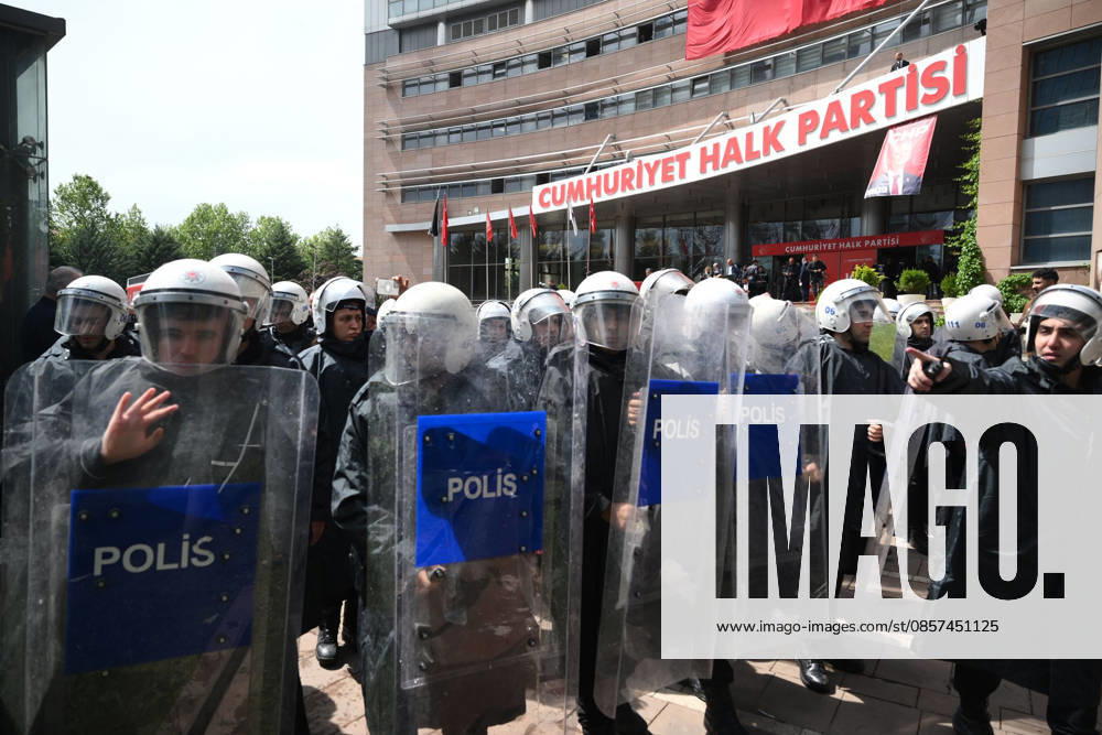 Turkish riot police storm the headquarters of the main opposition Republican Peoples Party (CHP) in Ankara, Türkiye, on May 24, 2025, firing tear gas and rubber bullets at party supporters and officials gathered outside the gates. Huge clouds of tear gas filled the premises as security forces moved in, bringing a violent end to an hours-long standoff between CHP members and the partys newly court-appointed leadership. Tensions escalated after an appeals court on Thursday annulled the election of Özgür Özel as CHP chairperson, a position he had held since November 2023. (