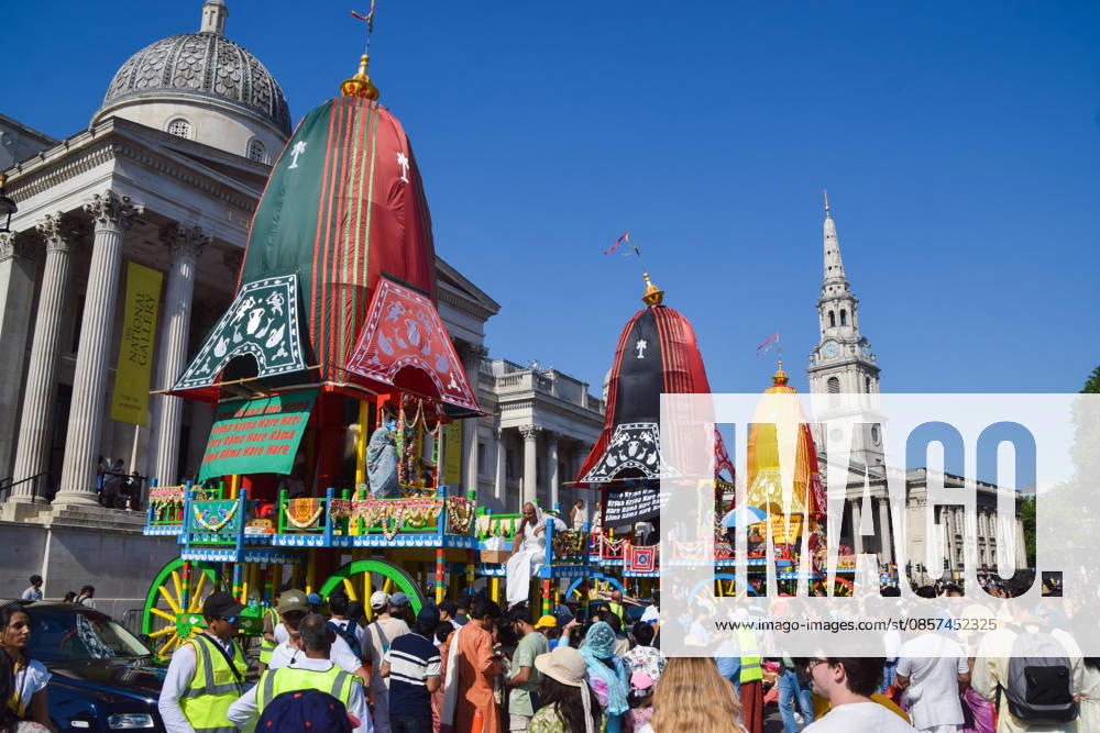 Chariots arrive in Trafalgar Square during Rathayatra Chariot Festival. Three large chariots, carrying the Deity forms of Jagannatha, Baladeva and Subhadra are pulled through the city and displayed in Trafalgar Square where the main festival takes place annually and is attended by devotees of Krishna. London United Kingdom - ZUMAv130 20260524_zip_v130_008