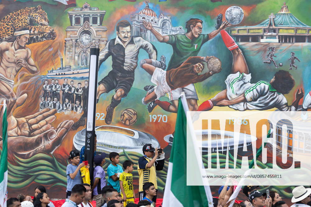 The mural Futbol, recognized as the Guinness World Record largest hand painted brush football mural, was inaugurated in the Martin Carrera neighborhood of Mexico City. Created by Mexican artists, the artwork connects the Mesoamerican ballgame with contemporary football ahead of the 2026 FIFA World Cup. Former soccer players CUAUHTEMOC BLANCO, FRANCISCO KIKIN FONSECA, GERMAN VILLA and ANGEL REYNA attended the event, along with authorities from the Gustavo A. Madero borough and representatives of the Libertad Creativa Intercultural y Objetiva Foundation and the Elena Poniatowska Amor Foundation Mexico City Mexico - ZUMAl178 20260524_znp_l178_031