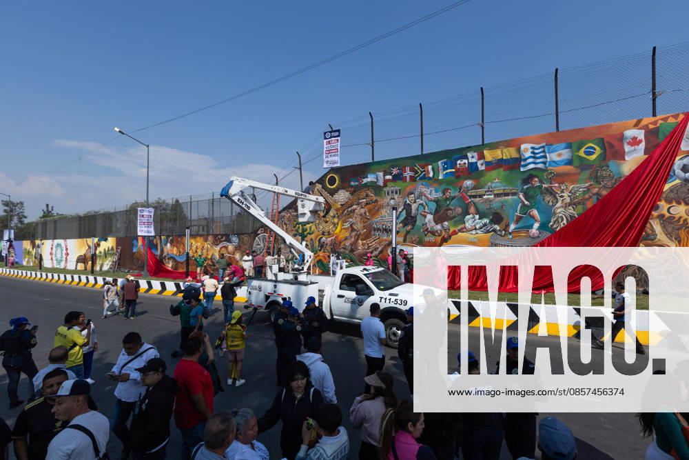 The mural Futbol, recognized as the Guinness World Record largest hand painted brush football mural, was inaugurated in the Martin Carrera neighborhood of Mexico City. Created by Mexican artists, the artwork connects the Mesoamerican ballgame with contemporary football ahead of the 2026 FIFA World Cup. Former soccer players CUAUHTEMOC BLANCO, FRANCISCO KIKIN FONSECA, GERMAN VILLA and ANGEL REYNA attended the event, along with authorities from the Gustavo A. Madero borough and representatives of the Libertad Creativa Intercultural y Objetiva Foundation and the Elena Poniatowska Amor Foundation Mexico City Mexico - ZUMAl178 20260524_znp_l178_043