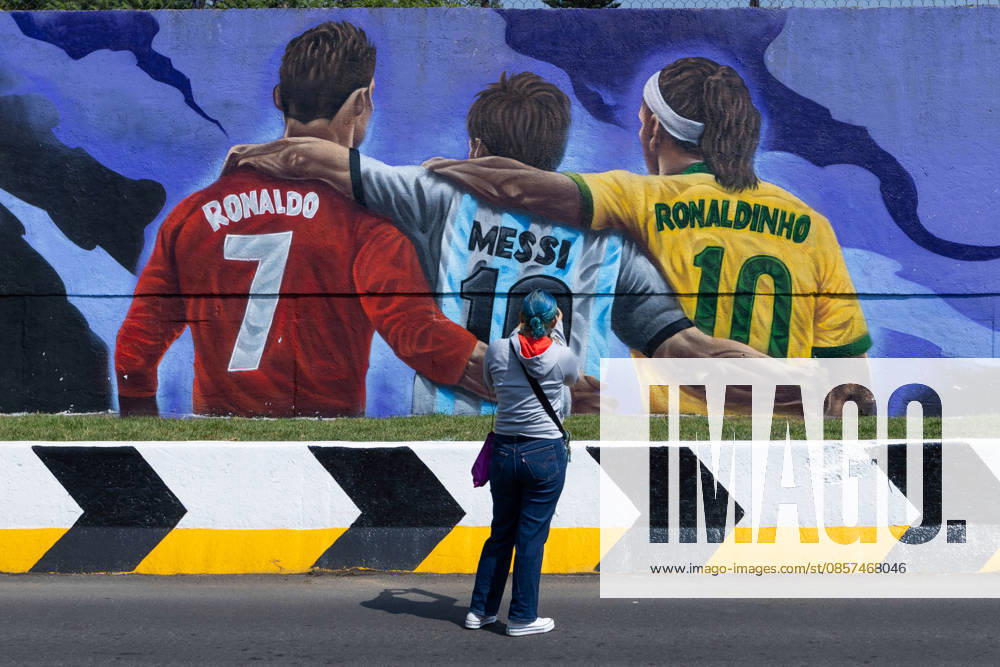 The mural Futbol, recognized as the Guinness World Record largest hand painted brush football mural, was inaugurated in the Martin Carrera neighborhood of Mexico City. Created by Mexican artists, the artwork connects the Mesoamerican ballgame with contemporary football ahead of the 2026 FIFA World Cup. Former soccer players Cuauhtemoc Blanco, Francisco Kikin Fonseca, German Villa and Angel Reyna attended the event, along with authorities from the Gustavo A. Madero borough and representatives of the Libertad Creativa Intercultural y Objetiva Foundation and the Elena Poniatowska Amor Foundation Mexico City Mexico - ZUMAl178 20260524_znp_l178_007