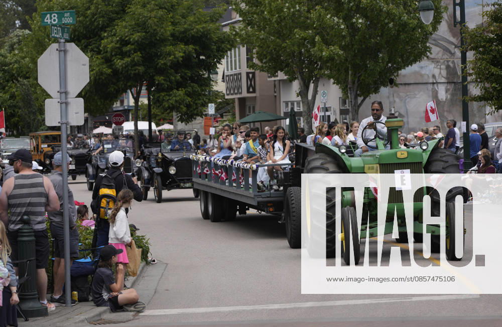 (260525) -- DELTA, May 25, 2026 -- A tractor is pictured during the Ladner May Days parade in Ladner, British Columbia, Canada, May 24, 2026. (Photo by Xinhua) CANADA-BRITISH COLUMBIA-LADNER-MAY DAYS PARADE LiangxSen