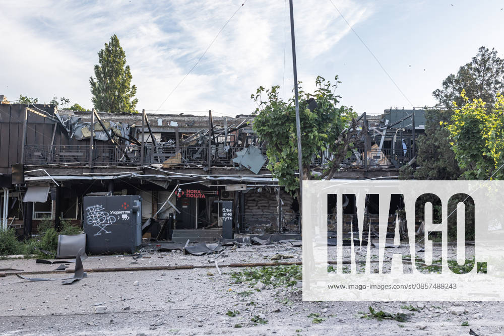 Aftermath of Russian strike in Kramatorsk KRAMATORSK, UKRAINE - MAY 25: The aftermath of a Russian air strike using KAB bombs in Kramatorsk, Ukraine, 25 May 2026 Diego Herrera Carcedo Anadolu Kramatorsk Ukraine. Editorial use only. Please get in touch for any other usage.