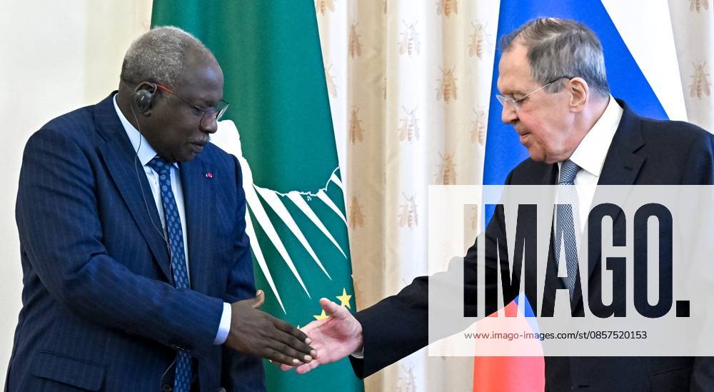 Russia Africa Day 9173272 25.05.2026 Cameroonian Ambassador to Russia Mahamat Paba Sale, left, and Russian Foreign Minister Sergey Lavrov shake hands during a gala reception for heads of diplomatic missions to mark Africa Day in Moscow, Russia. Kristina Solovyova Sputnik Moscow Russia