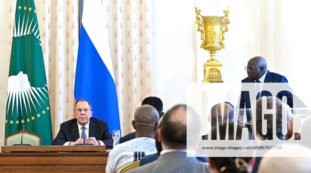 Russia Africa Day 9173276 25.05.2026 Russian Foreign Minister Sergey Lavrov and Cameroonian Ambassador to Russia Mahamat Paba Sale, right, attend a gala reception for heads of diplomatic missions to mark Africa Day in Moscow, Russia. Kristina Solovyova Sputnik Moscow Russia