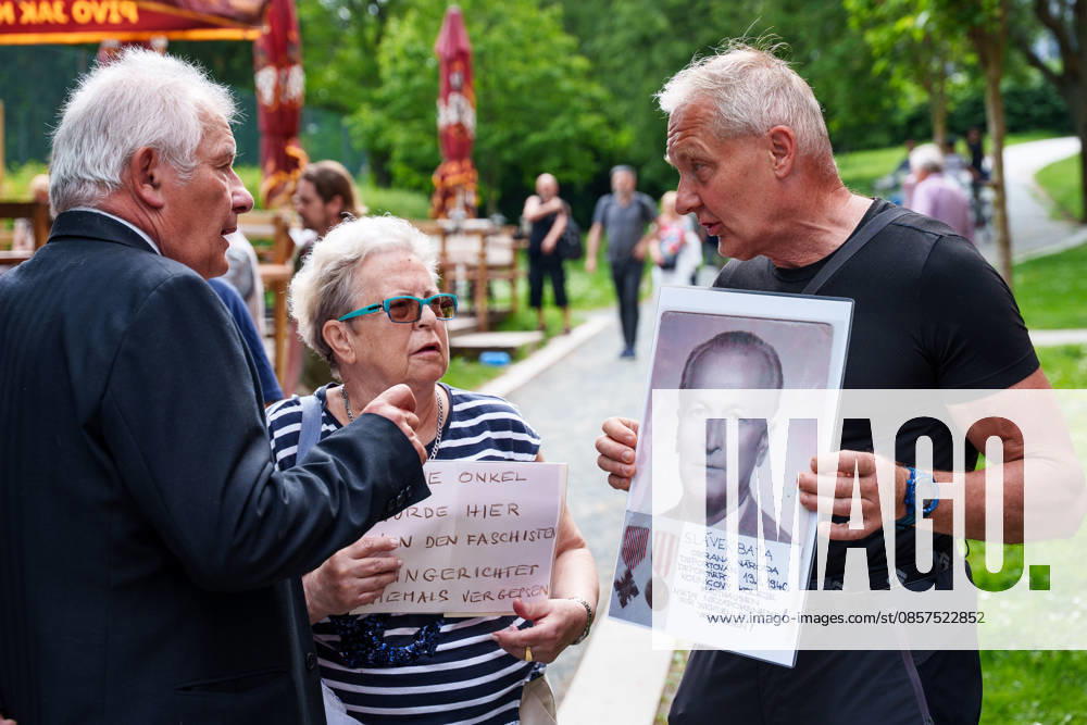 Supporter of reconciliation with Sudeten Germans and Opponents of reconciliation with Sudeten Germans during a commemorative ceremony honoring the victims of Nazism in Brno, Czech Republic, on May 25, 2026. The 76th Congress of Sudeten Germans took place in Brno, Czech Republic, from May 22 to 25, 2026, marking the first time the event was held in the country. Brno Czech Republic - ZUMAc315 20260525_zsp_c315_013