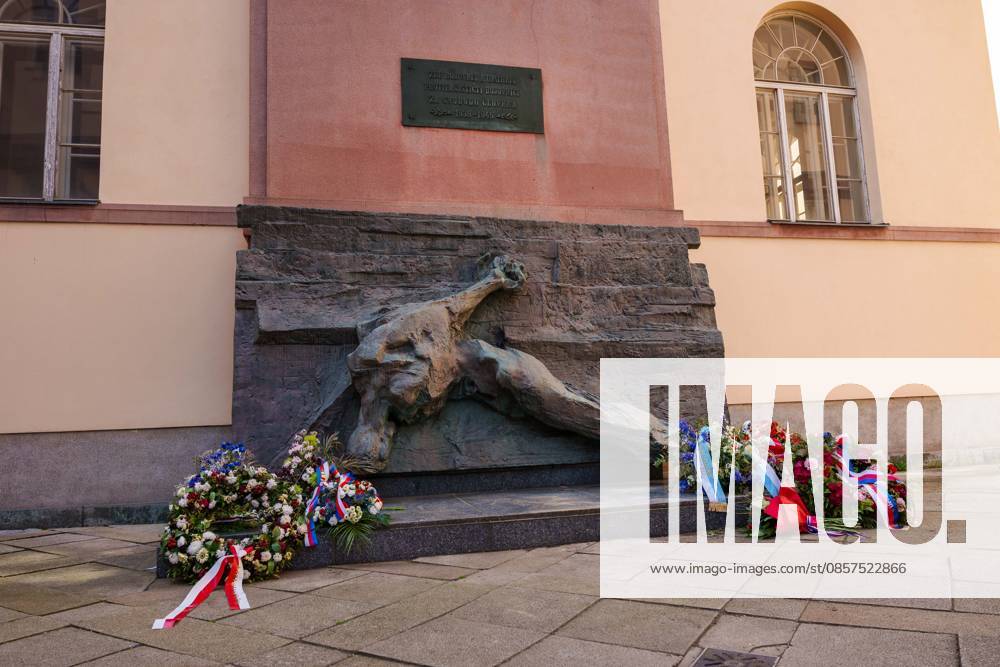 Commemorative Plaque Anti-Fascist Fightersduring a commemorative ceremony honoring the victims of Nazism in Brno, Czech Republic, on May 25, 2026. The 76th Congress of Sudeten Germans took place in Brno, Czech Republic, from May 22 to 25, 2026, marking the first time the event was held in the country. Brno Czech Republic - ZUMAc315 20260525_zsp_c315_005