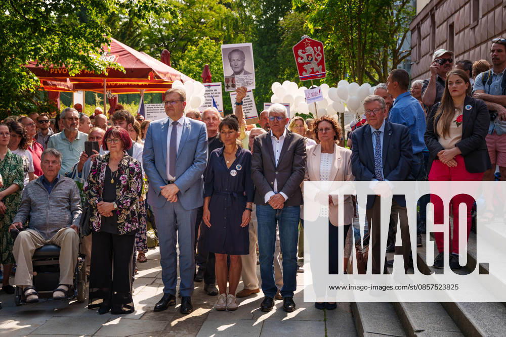 Deputy Chairman of the Sudeten German Landsmannschaft STEFFEN HORTLER and others during a commemorative ceremony honoring the victims of Nazism in Brno, Czech Republic, on May 25, 2026. The 76th Congress of Sudeten Germans took place in Brno, Czech Republic, from May 22 to 25, 2026, marking the first time the event was held in the country. Brno Czech Republic - ZUMAc315 20260525_zsp_c315_037