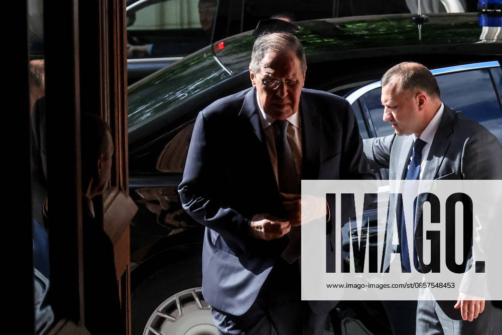 RUSSIA, MOSCOW - MAY 25, 2026: Russia s Minister of Foreign Affairs Sergei Lavrov (C) is seen before a reception for the heads of missions at the Reception House of Russias Ministry of Foreign Affairs on Africa Day Moscow Russia - ZUMAt113 20260525_zaa_t113_183