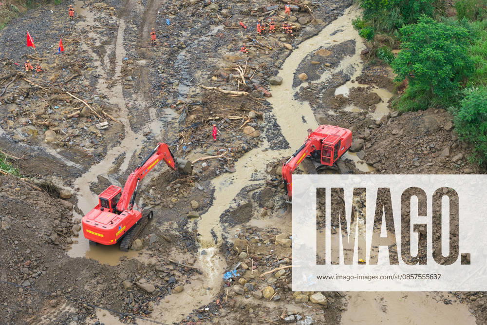 Rescuers carry out search and rescue work at the disaster-hit area after a heavy rainstorm hit Yongchuan District on May 25, 2026 in Chongqing, China. Record-breaking torrential rain battered Yongchuan District in southwest China s Chongqing Municipality from late May 23 to May 24, triggering flash floods, landslides and mudslides. Rescue operations are still underway as multiple towns and subdistricts suffered severe damage.
