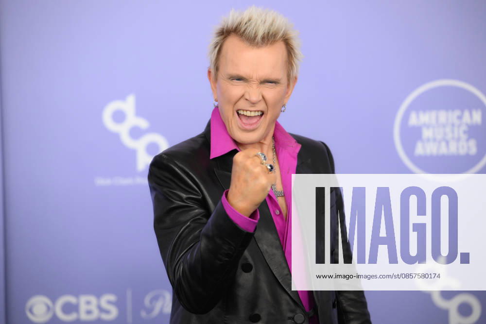 BILLY IDOL english rock singer arrives at the Red Carpet during The Annual 52nd American Music Awards at the MGM Grand Arena in Las Vegas. Las Vegas USA - ZUMAo117 20260525_zsp_o117_044