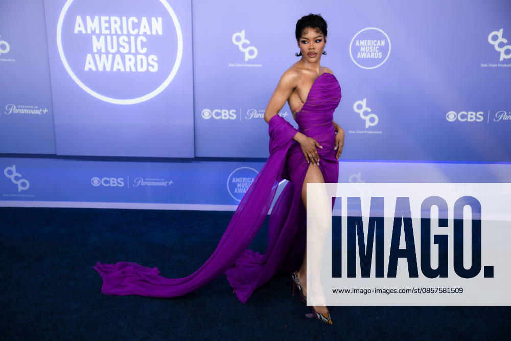 TEYANA TAYLOR American singer-songwriter and actress arrives at the Red Carpet during The Annual 52nd American Music Awards at the MGM Grand Arena in Las Vegas. Las Vegas USA - ZUMAo117 20260525_zsp_o117_141