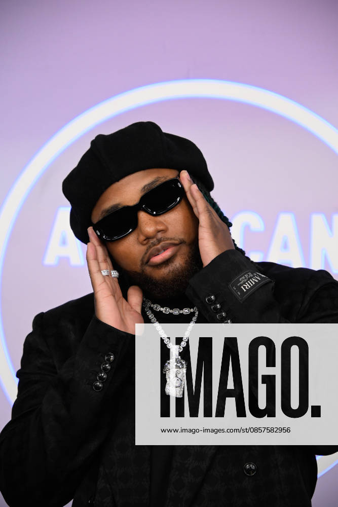 LAS VEGAS, NV - MAY 25: Leon Thomas at the 52nd American Music Awards on May 25, 2026 at the MGM Grand Garden Arena in Las Vegas, Nevada. Credit: Mindy Small USA - ZUMAa123 20260525_zaa_a123_110