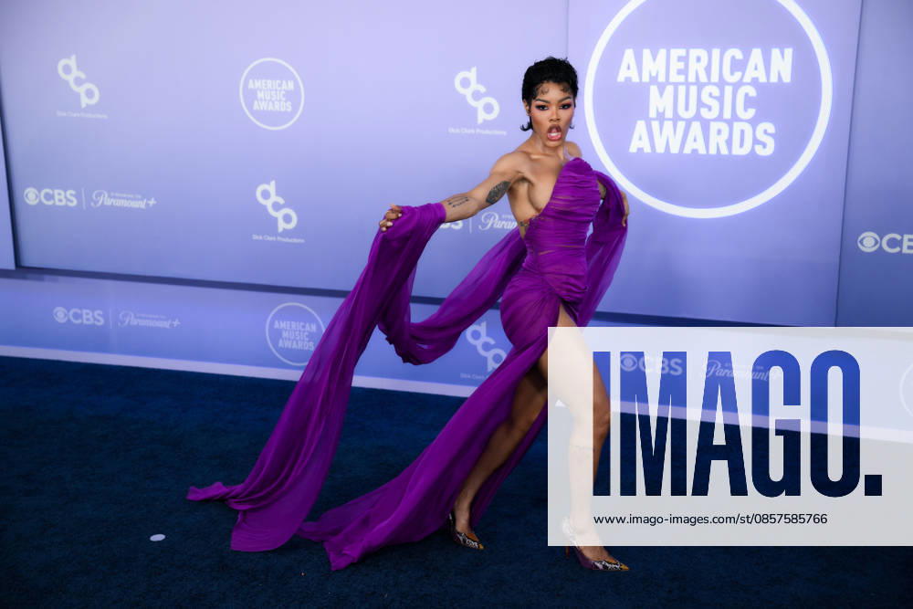 TEYANA TAYLOR American singer-songwriter and actress arrives at the Red Carpet during The Annual 52nd American Music Awards at the MGM Grand Arena in Las Vegas. Las Vegas USA - ZUMAo117 20260525_zsp_o117_145
