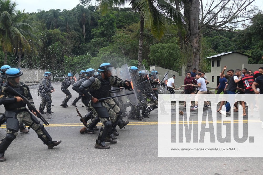 UN to assess whether the Brazilian Navy Marine Corps remains at the top of the global rankings for peacekeeping readiness RIO DE JANEIRO, BRAZIL, MAY 26 : A view of the Brazilian Army forces training as in the coming days, the UN will assess whether the Brazilian Navy Marine Corps remains at the top of the global rankings for peacekeeping readiness in Rio de Janeiro, Brazil on May 26, 2026. The Brazilian Navy Marine Corps undergoes rigorous inspections by the UN (United Nations) to certify and recertify elite troops at the highest level. The most recent operational assessment, held at the Ilha do Governador Naval Complex, involved more than 500 military personnel, bomb disposal robots, drones, armored vehicles, and machine guns in combat a
